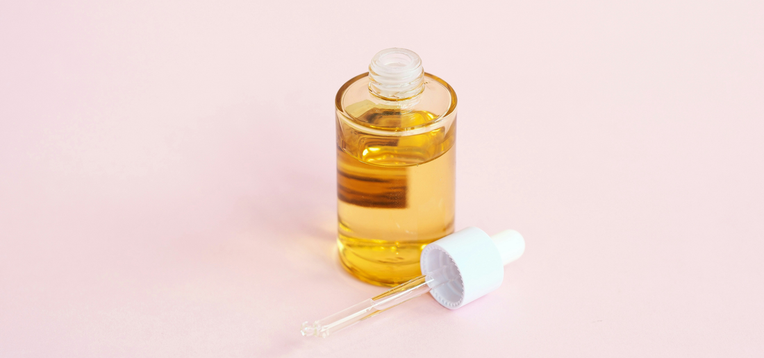Hyaluronsäure, Peptide, AHA — erklärt ohne Fachwissen